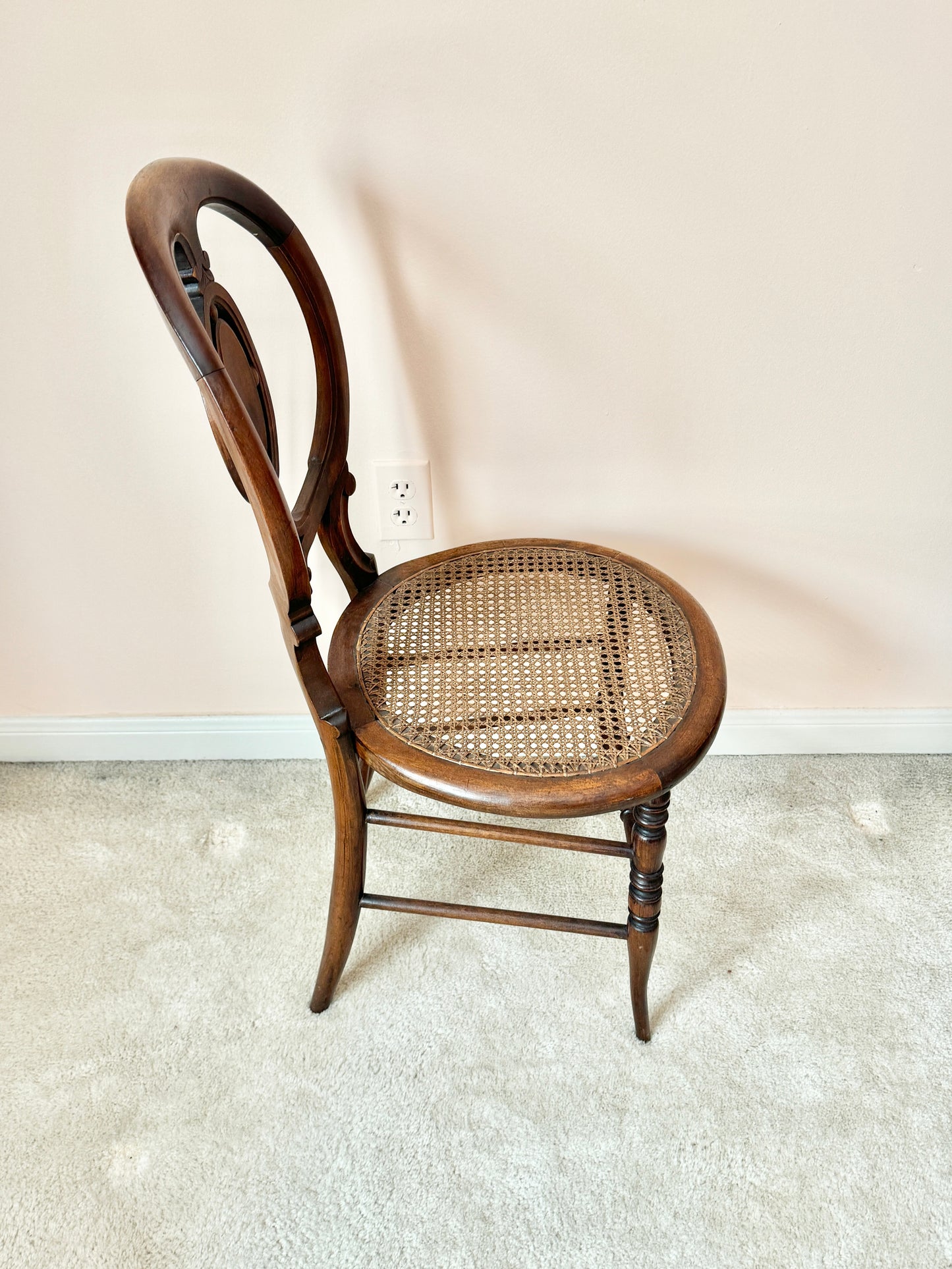 Round Seat Cane Chair