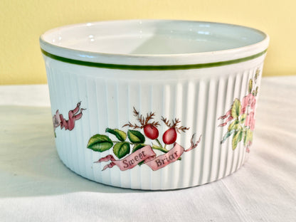 Royal Worcester “Country Kitchen” Caserole Bowl