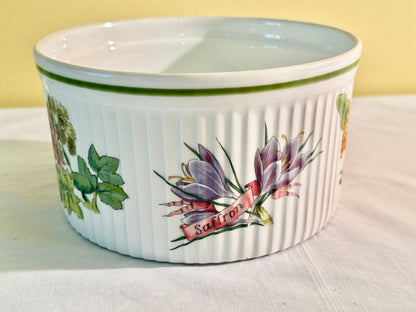 Royal Worcester “Country Kitchen” Caserole Bowl