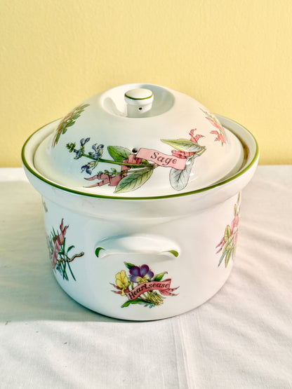 Royal Worcester “Country Kitchen” Lidded Casserole Dish