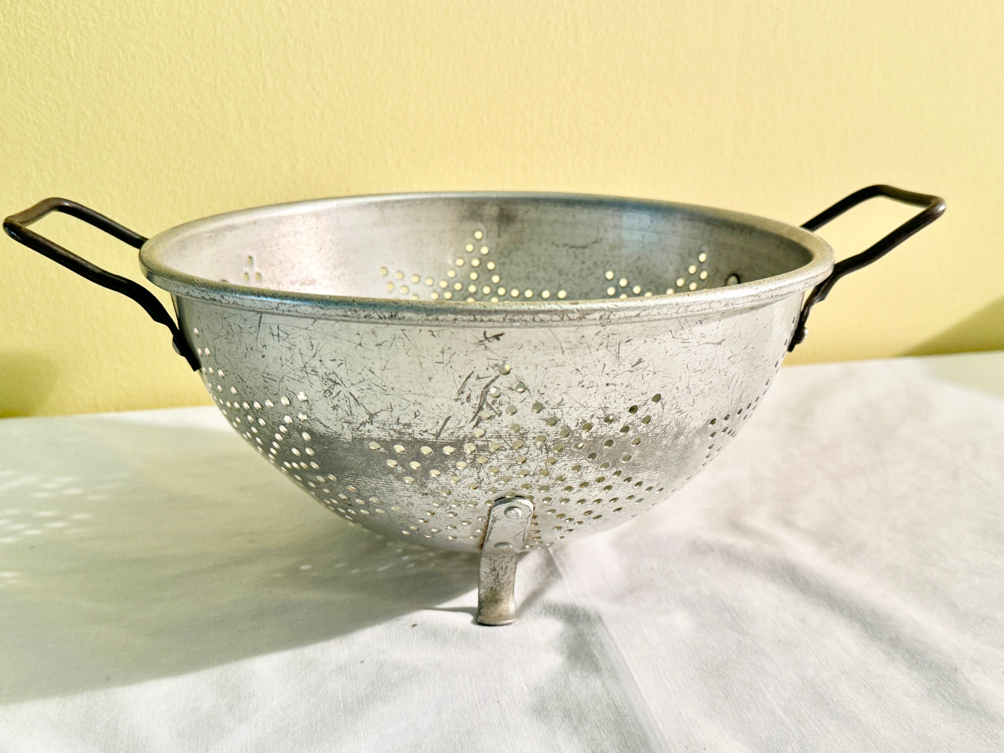 2nd Vintage Metal Collander