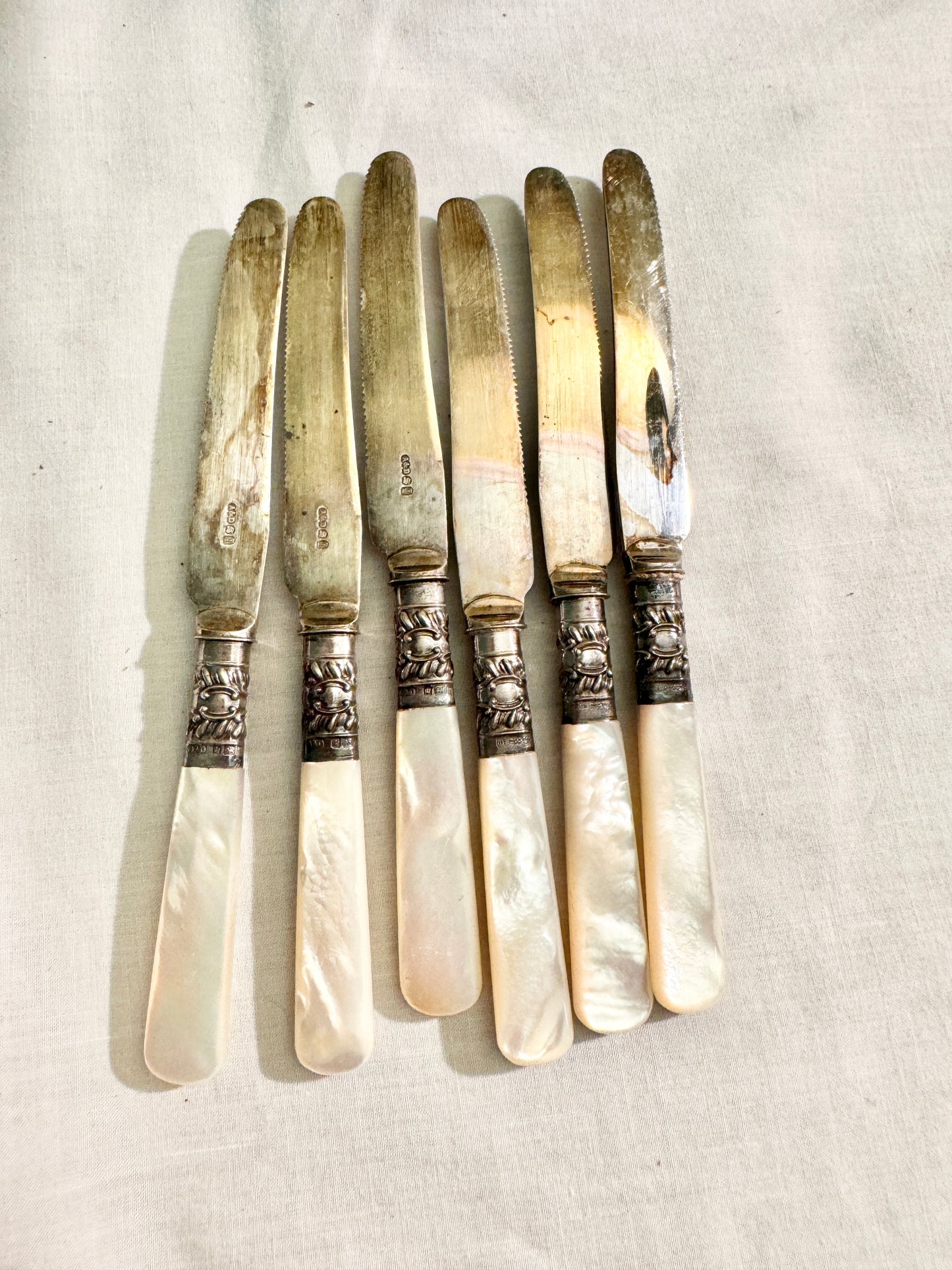 Set of 6 Small Mother of Pearl Handled Knives