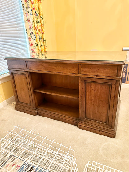 Sligh Lowry Executive Desk