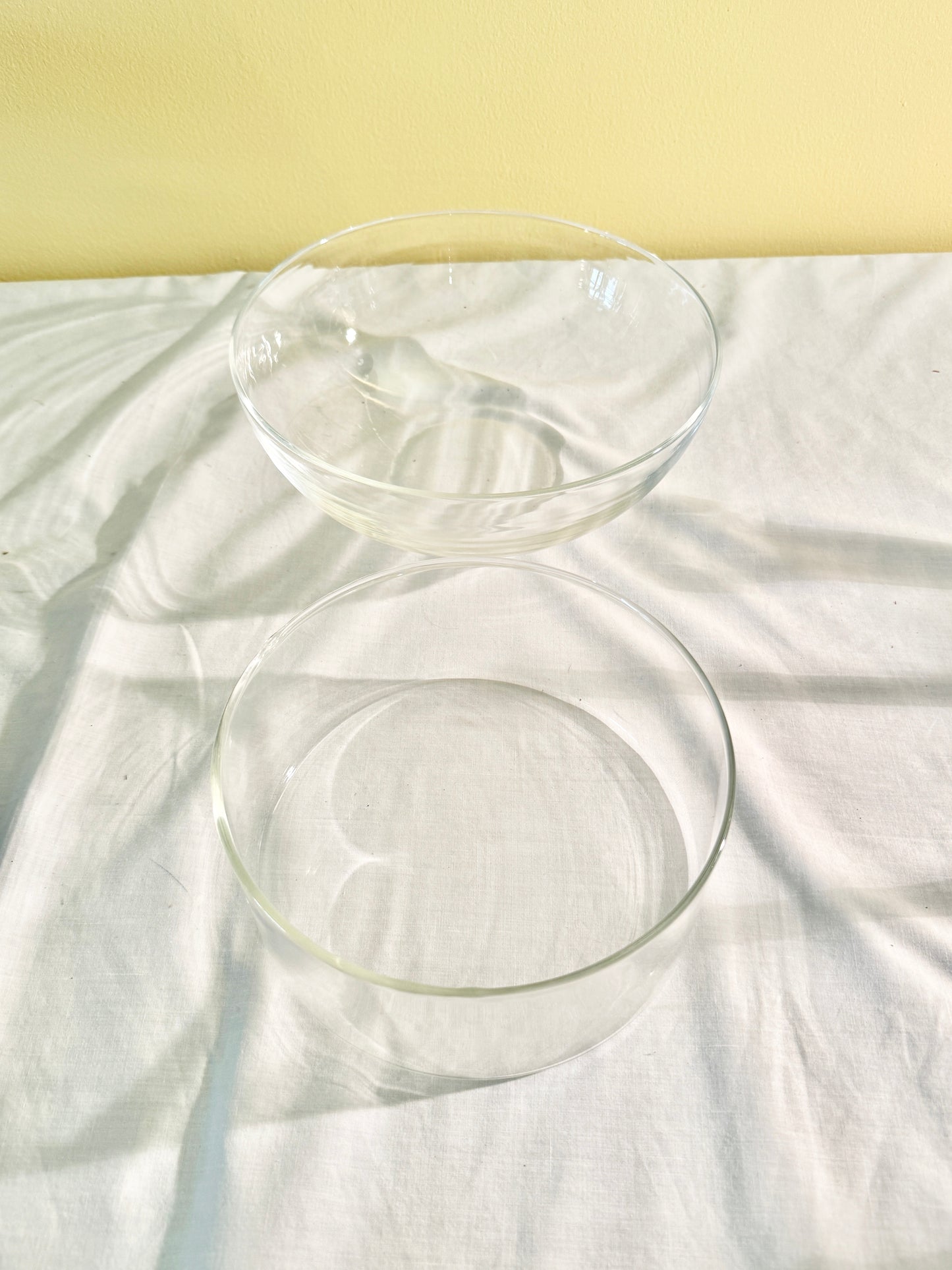 Lot of 2 Glass Bowls