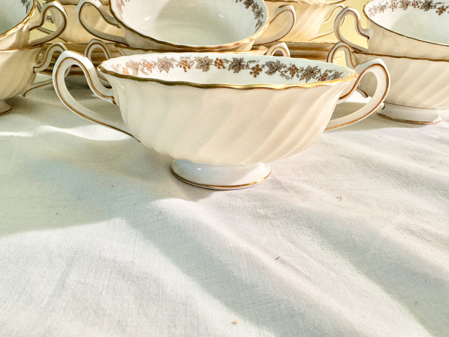 Minton Buff Cream Soup with Plate- Set of 25