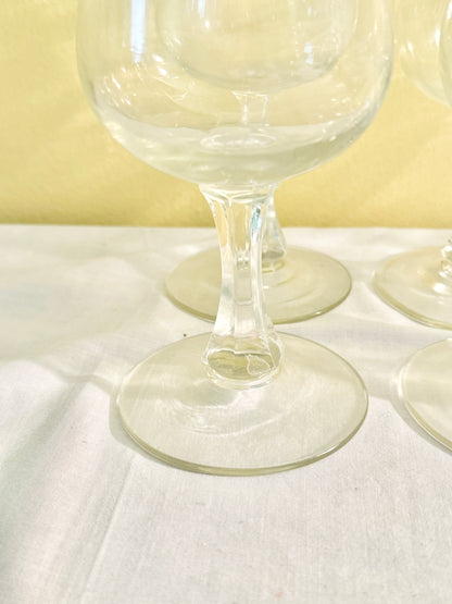 Set of 8 Wine Glasses