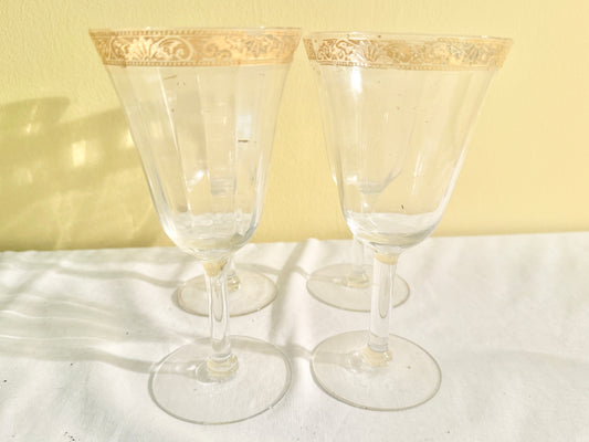 Set of 4 Gold Rimmed Glasses